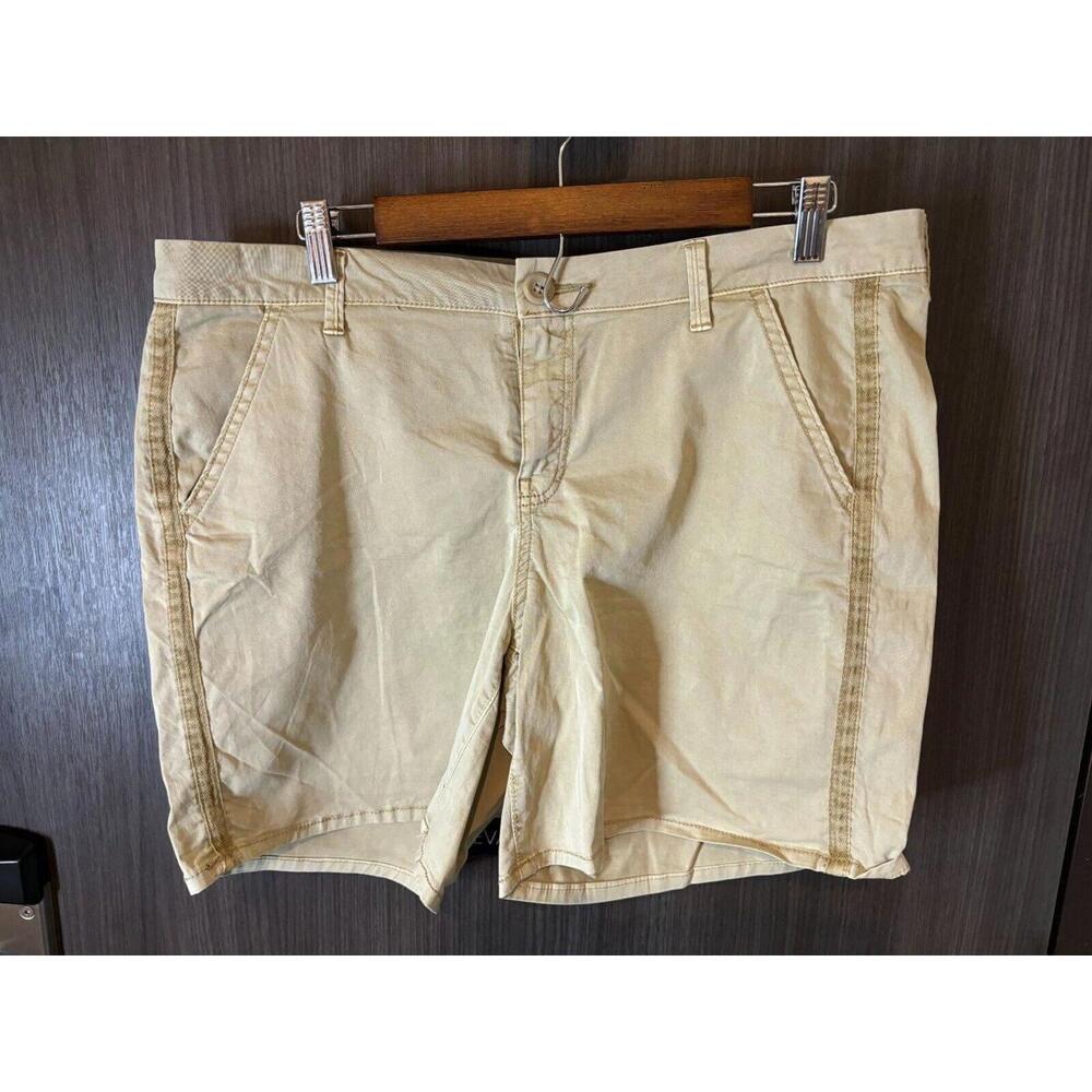 Sonoma Goods For Life Chino Shorts Womens 14 Beige Slash Pocket Mid Rise Zip Fly